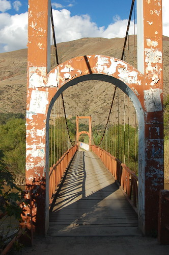 Bridge near Huánuco, Peru