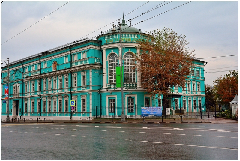 13格拉祖諾夫美術館2