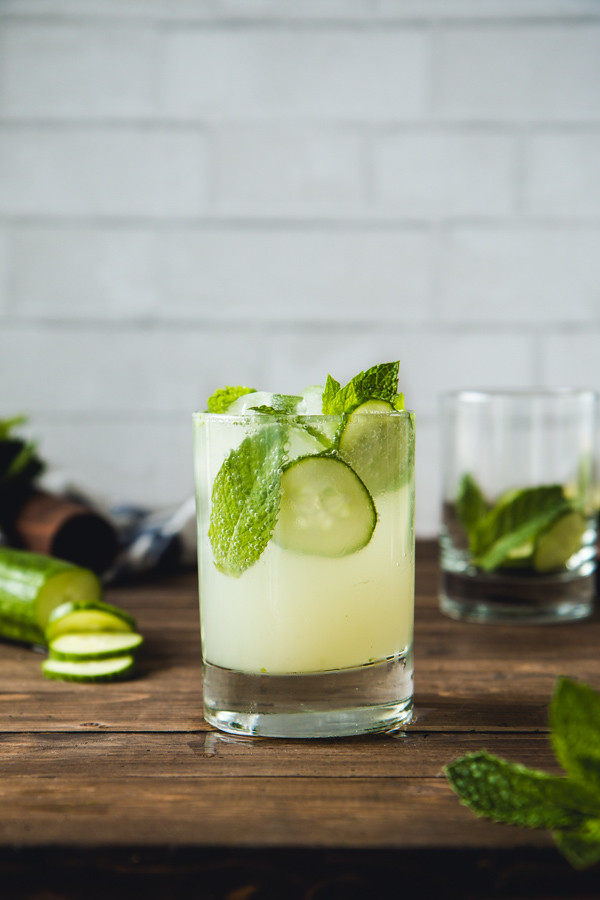 CUCUMBER MOJITO RECIPE + WonkyWonderful