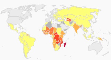 每日生活費低於1.9美元絕對貧窮比例地圖，顏色越深代表比例越高。可見到撒拉哈沙漠以南地區，有些國家高達60%以上。（圖表來源：<a href="http://povertydata.worldbank.org/poverty/region/SSA">世界銀行</a>）