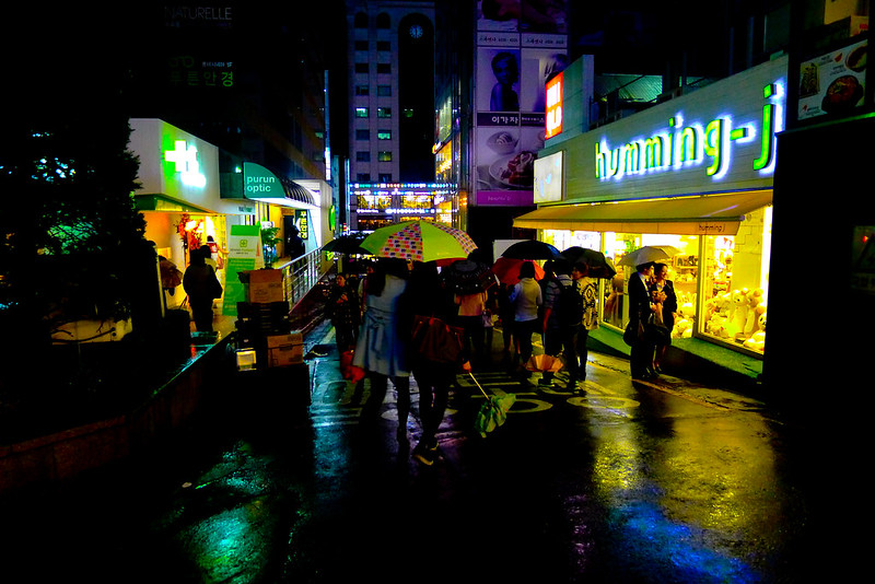 Rainy night in Seoul