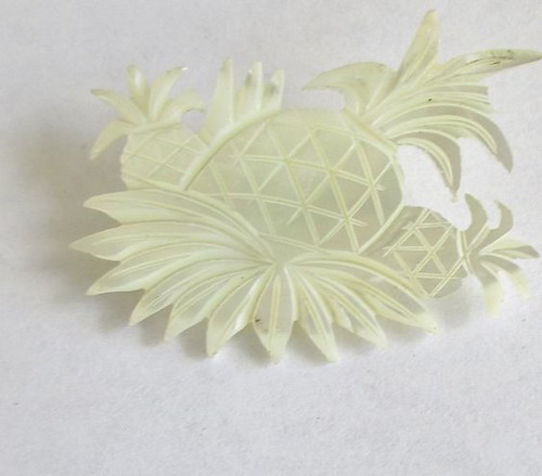 mother of pearl pineapple brooch