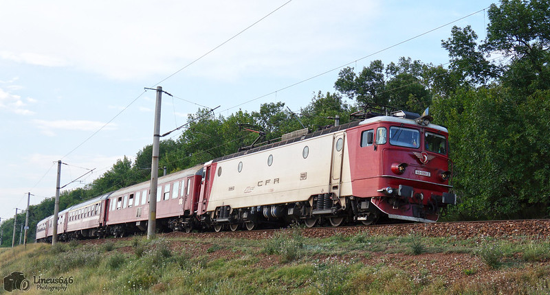  Locomotive clasa 400 - Pagina 29 28838569851_d73d44be3f_c