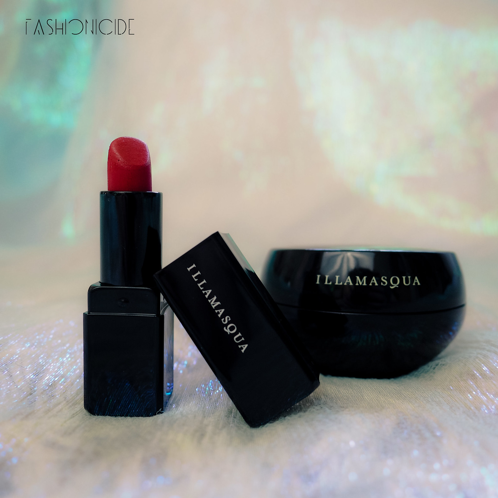 Illamasqua Hydra Veil Gel Box Lipstick