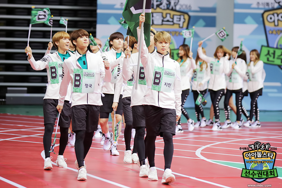 Picture BTS at 2016 "Idol Star Athletics Championships ...