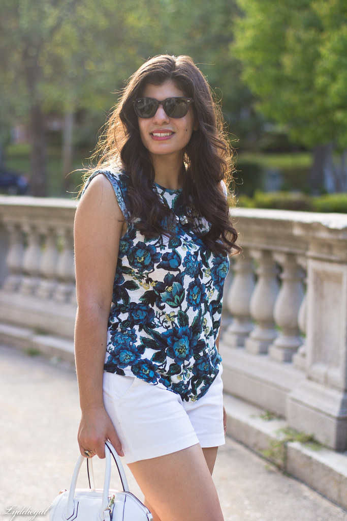floral linen tee, white shorts, jeweled sandals-6.jpg