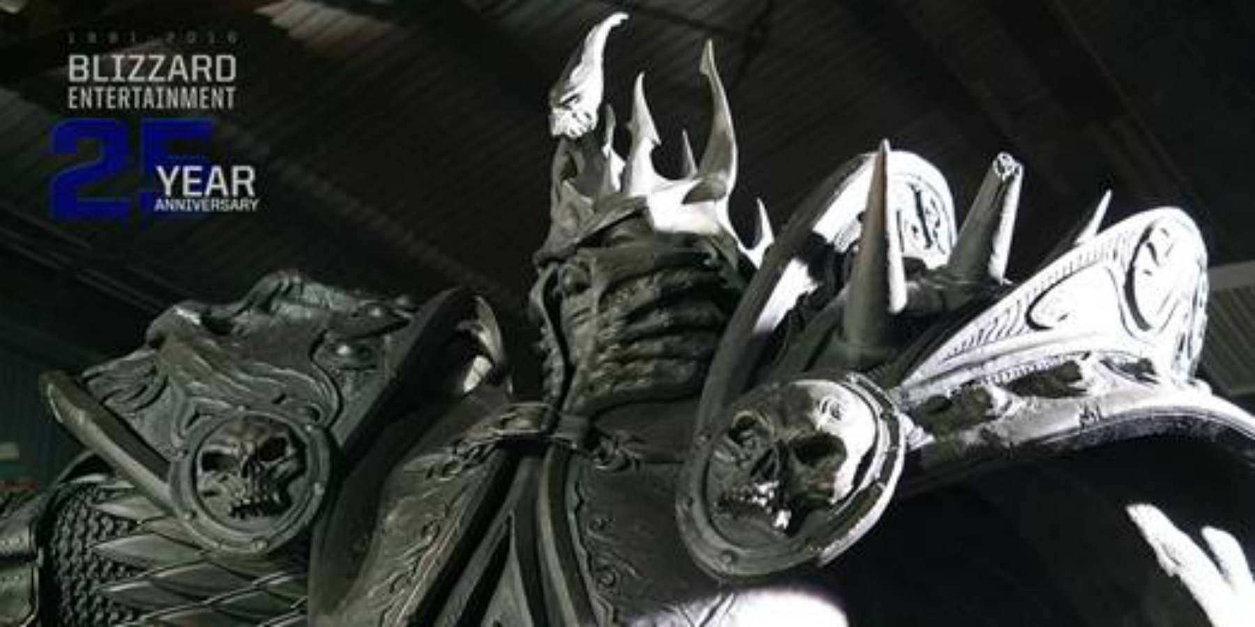 Blizzard celebra aniversario 25 con imponente estatua de Arthas